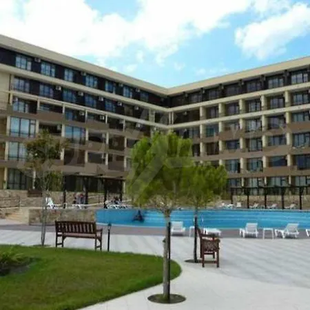 Luxor Zaks Апартаменты